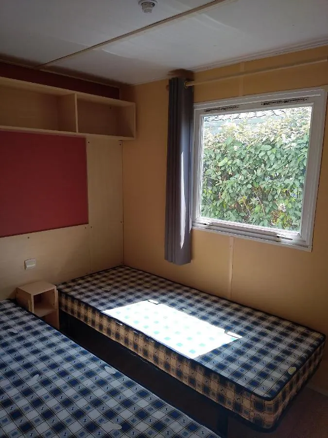 Camping Homair Domaine Des Iscles Mobil-Home Climatise La Roque-d'Antheron 0*,