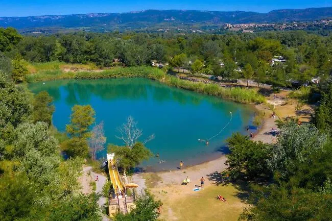 Camping Homair Domaine Des Iscles Mobil-Home Climatise La Roque-d'Antheron